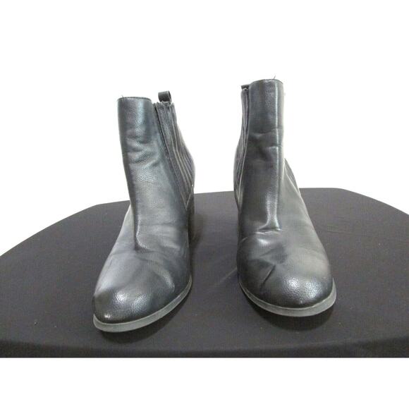 Madden Girl Dominicc Black Faux Leather Block Heel Ankle Booties Women Size 10M - Picture 2 of 10